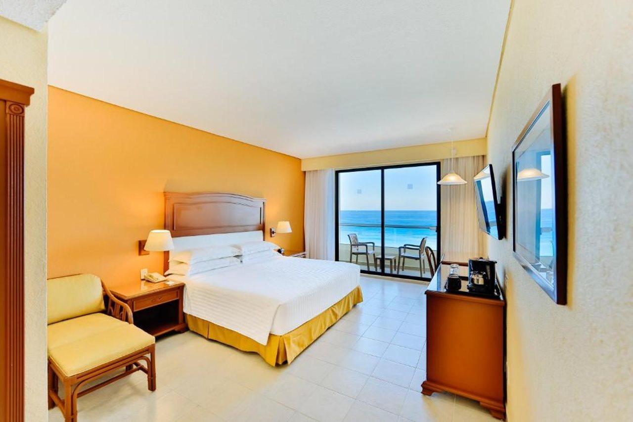 Occidental Tucancun Exterior photo